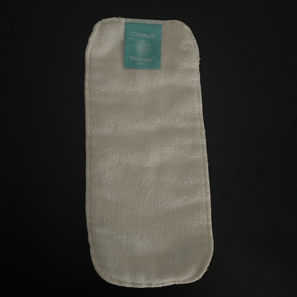 Charlie Banana All-In-One Cloth Diaper Set - Picture 4 of 6